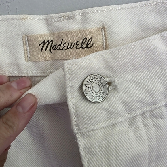 Madewell White Denim Women Shorts - Picture 2 of 7